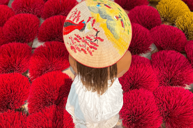 Räucherdorf-Quảng Phú Cầu