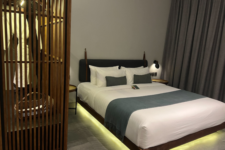 Baitong Hotel & Resort